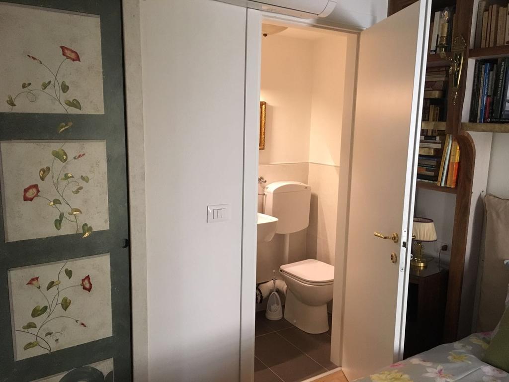 Ca Dei Libri Apartamento Veneza Exterior foto