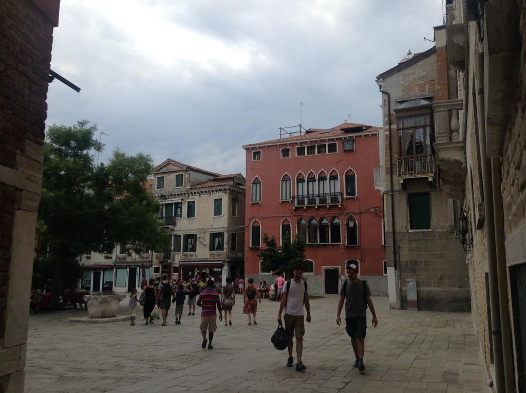 Ca Dei Libri Apartamento Veneza Exterior foto
