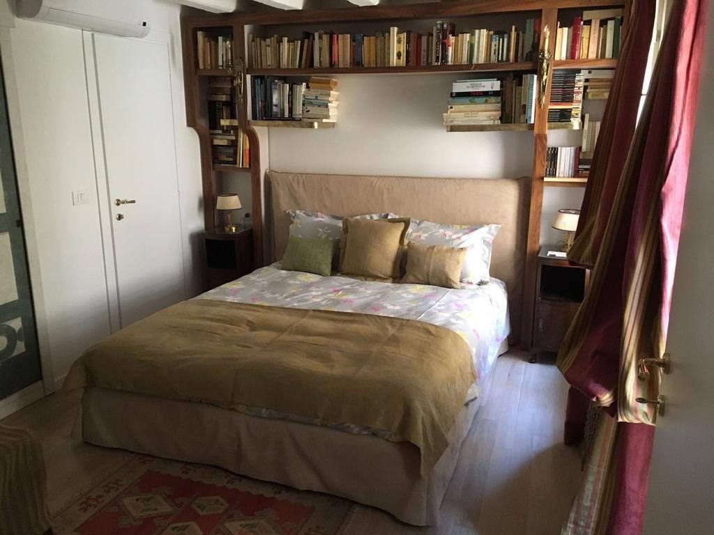 Ca Dei Libri Apartamento Veneza Exterior foto